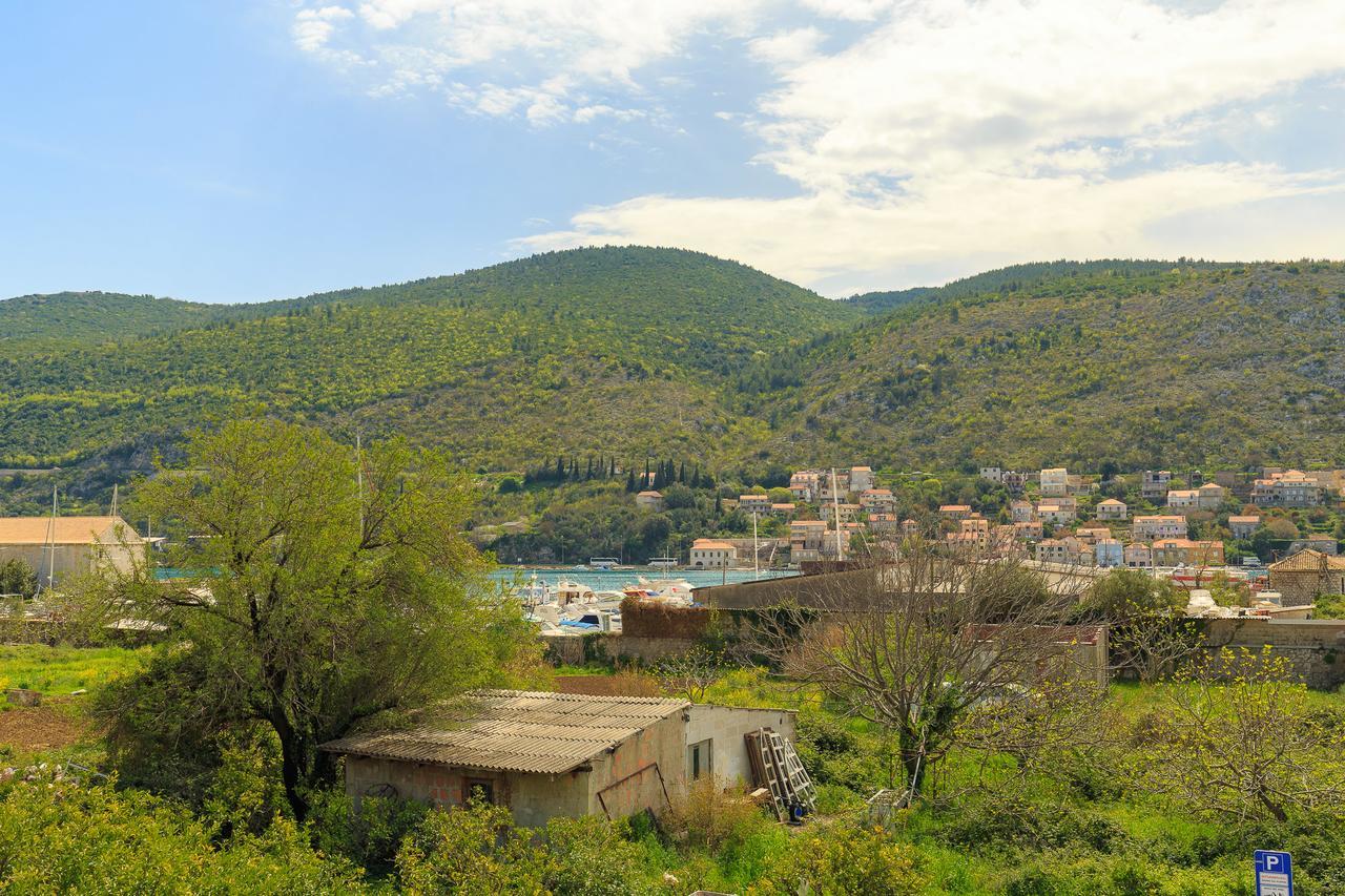 Apartments Mondo Mokošica Exterior foto